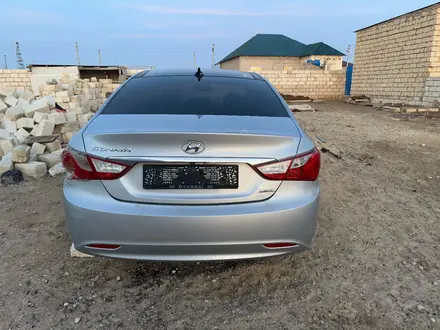 Hyundai Sonata 2013 года за 5 711 807 тг. в Актобе – фото 3