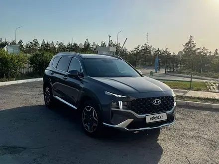 Hyundai Santa Fe 2021 года за 19 000 000 тг. в Караганда – фото 2