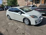 Toyota Prius 2011 года за 7 300 000 тг. в Алматы – фото 5