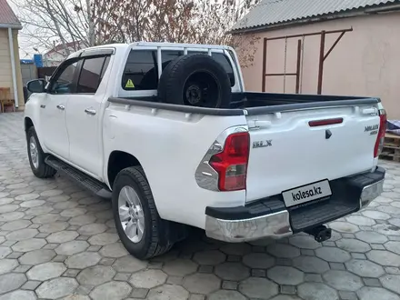 Toyota Hilux 2018 года за 16 000 000 тг. в Атырау – фото 4