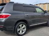 Toyota Highlander 2013 годаүшін9 500 000 тг. в Актау – фото 3