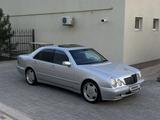 Mercedes-Benz E 320 2000 года за 8 000 000 тг. в Шымкент – фото 3