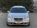 Mercedes-Benz E 320 2000 года за 8 000 000 тг. в Шымкент