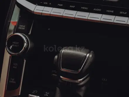 Toyota Land Cruiser 2023 года за 59 000 000 тг. в Астана – фото 9