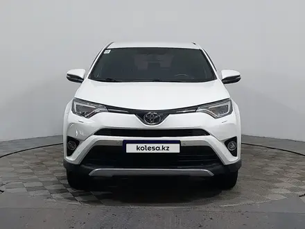 Toyota RAV4 2016 года за 9 590 000 тг. в Астана – фото 2