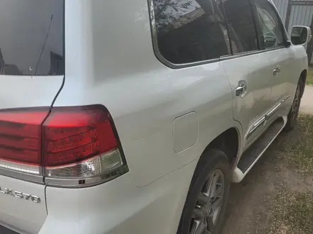 Lexus LX 570 2012 года за 24 000 000 тг. в Актобе – фото 2