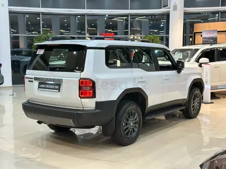 Toyota Land Cruiser Prado Comfort+ 2025 года за 32 990 000 тг. в Алматы – фото 8