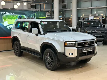 Toyota Land Cruiser Prado Comfort+ 2025 года за 32 990 000 тг. в Алматы – фото 4