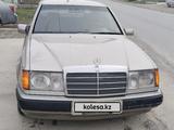 Mercedes-Benz E 200 1989 года за 2 100 000 тг. в Шымкент