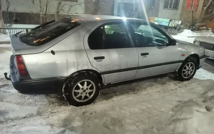 Nissan Primera 1993 года за 700 000 тг. в Караганда