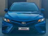 Toyota Camry 2020 годаfor9 000 000 тг. в Актобе – фото 2
