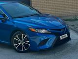 Toyota Camry 2020 годаfor9 000 000 тг. в Актобе – фото 4