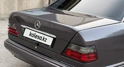 Mercedes-Benz E 280 1994 года за 2 450 000 тг. в Алматы – фото 3