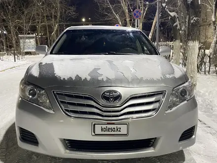 Toyota Camry 2011 года за 5 000 000 тг. в Уральск – фото 2