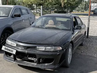 Mitsubishi Galant