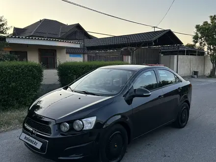 Chevrolet Aveo 2013 года за 3 100 000 тг. в Шымкент – фото 8