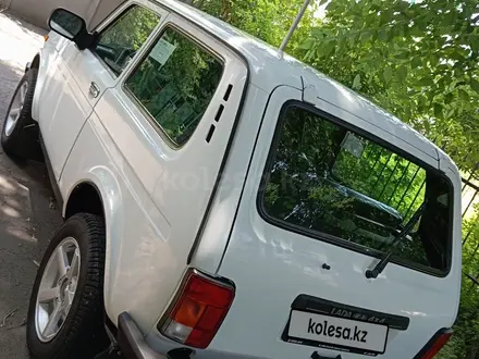 ВАЗ (Lada) Lada 2121 2015 года за 3 900 000 тг. в Алматы – фото 50