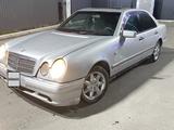 Mercedes-Benz E 230 1997 годаfor1 500 000 тг. в Караганда