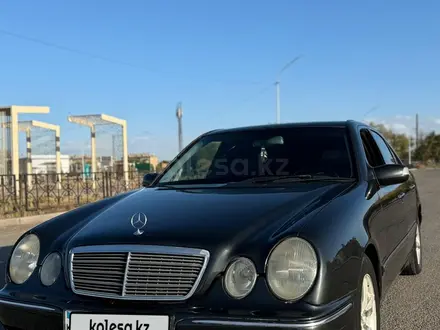 Mercedes-Benz E 280 2001 года за 4 500 000 тг. в Караганда