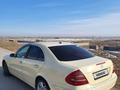 Mercedes-Benz E 200 2004 года за 4 500 000 тг. в Туркестан – фото 2
