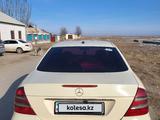 Mercedes-Benz E 200 2004 годаүшін3 500 000 тг. в Туркестан – фото 4