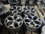 Subaru R18 5x100 привозные из Японии за 200 000 тг. в Алматы