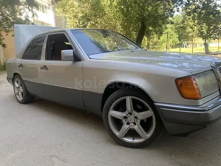 Mercedes-Benz E 280 1992 года за 2 700 000 тг. в Уральск – фото 7