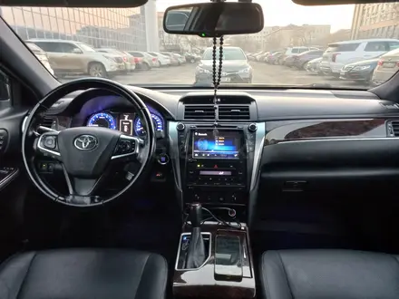 Toyota Camry 2016 года за 10 000 000 тг. в Актобе – фото 7