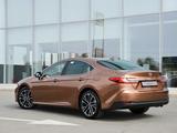 Toyota Camry Luxe 2026 года за 23 190 000 тг. в Шымкент – фото 2