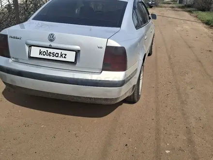 Volkswagen Passat 1997 года за 1 500 000 тг. в Уральск – фото 5