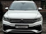 Volkswagen Tiguan 2021 годаүшін19 000 000 тг. в Алматы