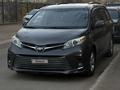 Toyota Sienna 2017 года за 9 000 000 тг. в Актау – фото 2