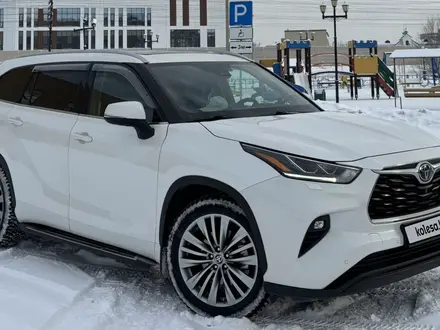 Toyota Highlander 2021 года за 28 000 000 тг. в Астана – фото 13