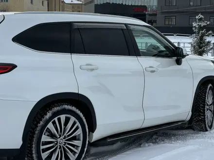 Toyota Highlander 2021 года за 28 000 000 тг. в Астана – фото 15