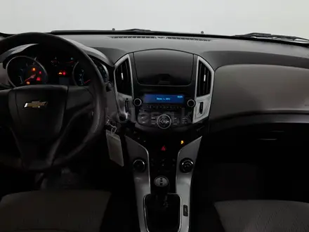 Chevrolet Cruze 2012 года за 1 910 000 тг. в Астана – фото 12