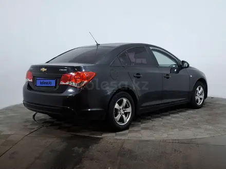 Chevrolet Cruze 2012 года за 1 910 000 тг. в Астана – фото 5