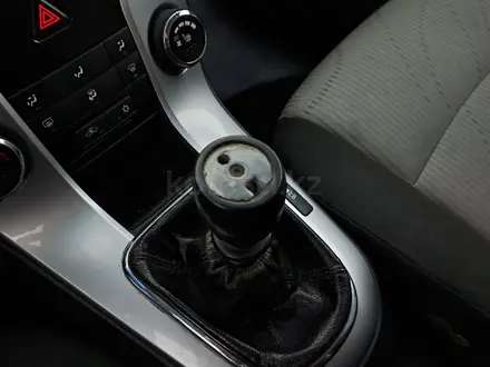 Chevrolet Cruze 2012 года за 1 910 000 тг. в Астана – фото 14