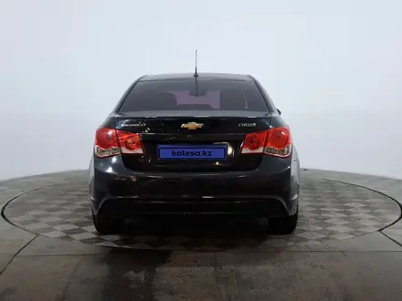 Chevrolet Cruze 2012 года за 1 910 000 тг. в Астана – фото 6