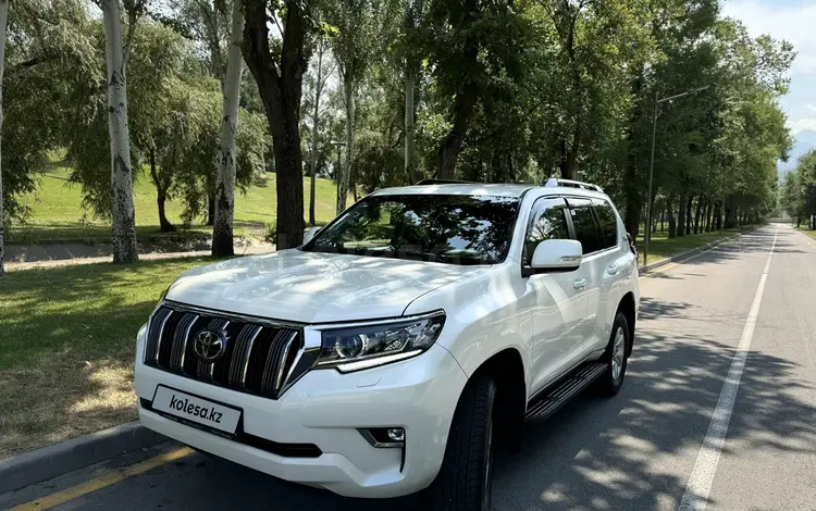 Toyota Land Cruiser Prado 2022 года за 26 000 000 тг. в Алматы