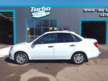 ВАЗ (Lada) Granta 2190 2018 года за 3 300 000 тг. в Караганда – фото 3