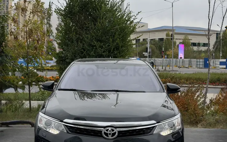 Toyota Camry 2015 года за 9 500 000 тг. в Астана