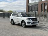 Lexus LX 570 2012 года за 24 000 000 тг. в Астана – фото 2