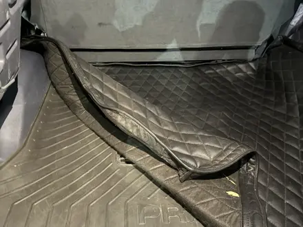 Toyota Land Cruiser Prado 1998 года за 10 100 000 тг. в Алматы – фото 23