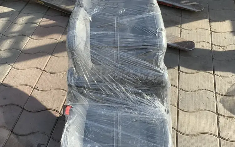Сиденья для авто за 1 000 тг. в Алматы