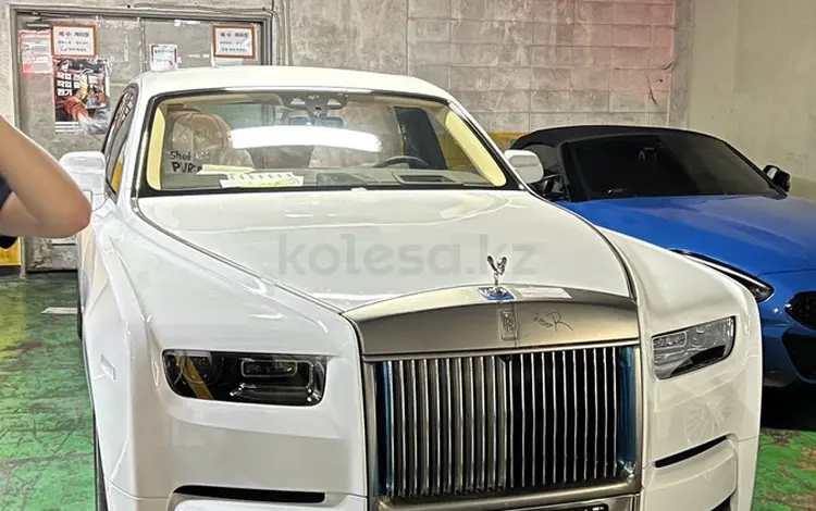 Rolls-Royce Phantom 2023 года за 350 000 000 тг. в Алматы