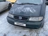 Volkswagen Sharan 1999 года за 2 200 000 тг. в Петропавловск