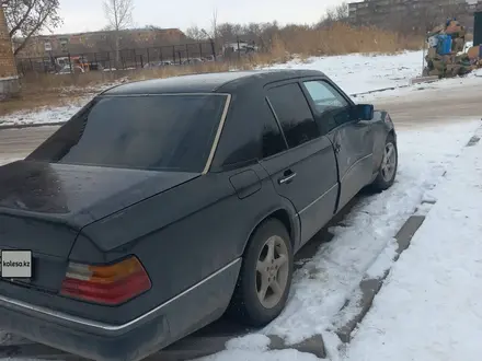 Mercedes-Benz E 230 1992 года за 1 400 000 тг. в Караганда – фото 6