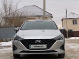 Hyundai Accent 2021 года за 8 500 000 тг. в Актобе – фото 3