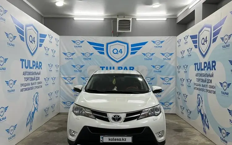 Toyota RAV4 2013 годаүшін8 000 000 тг. в Тараз