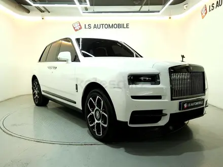 Rolls-Royce Cullinan 2023 года за 200 000 000 тг. в Алматы – фото 2